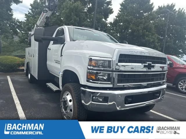 2024 Chevrolet Silverado 6500 - Service