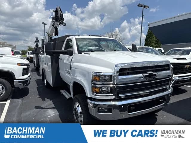 2024 Chevrolet Silverado 6500 - Service