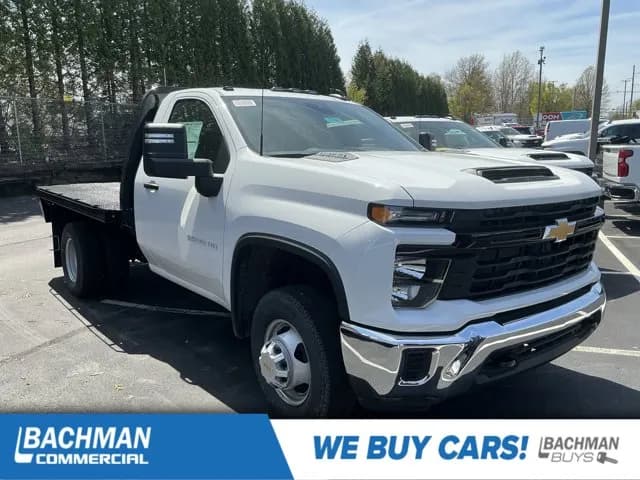 2025 Chevrolet Silverado 3500 - Flatbed