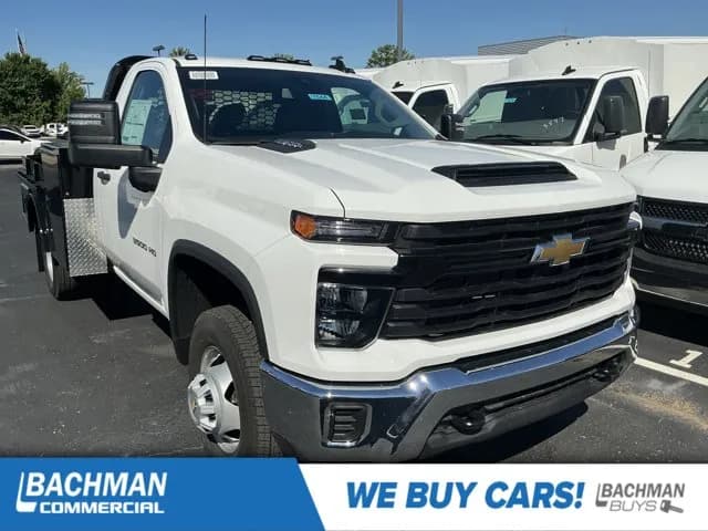2025 Chevrolet Silverado 3500 - Flatbed
