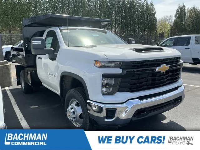 2025 Chevrolet Silverado 3500 - Dump