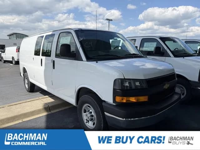 2026 Chevrolet Express 3500 - Vans