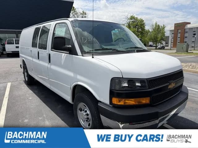 2026 Chevrolet Express 3500 - Vans