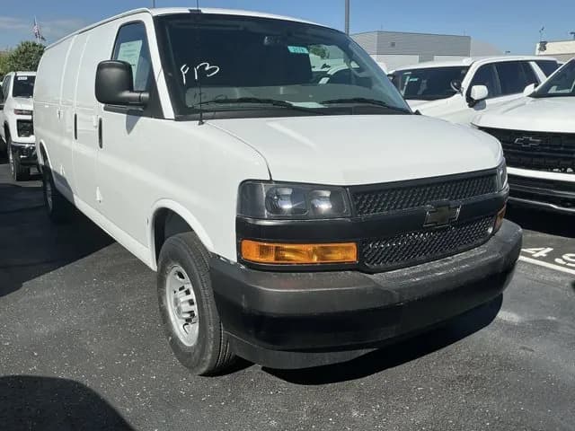 2026 Chevrolet Express 3500 - Vans