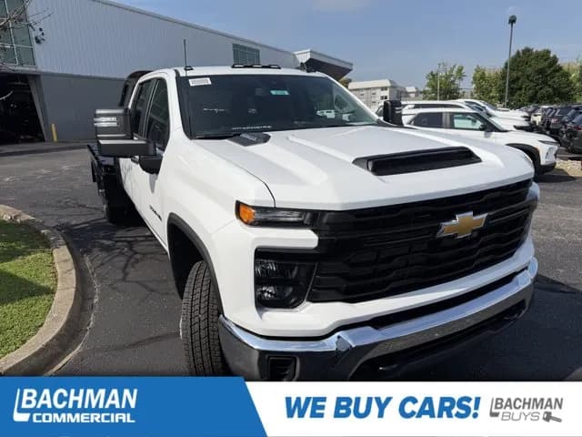 2026 Chevrolet Silverado 3500 Crew Cab - Chassis