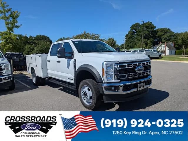 2026 Ford F-450 Crew Cab - Chassis