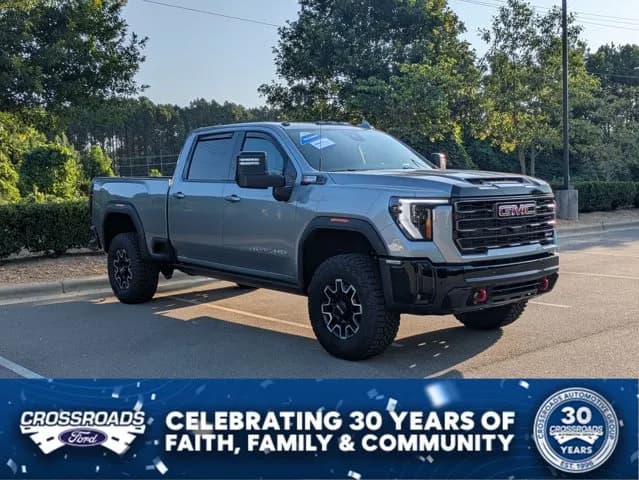 2026 GMC Sierra 2500 Crew Cab - Pickup