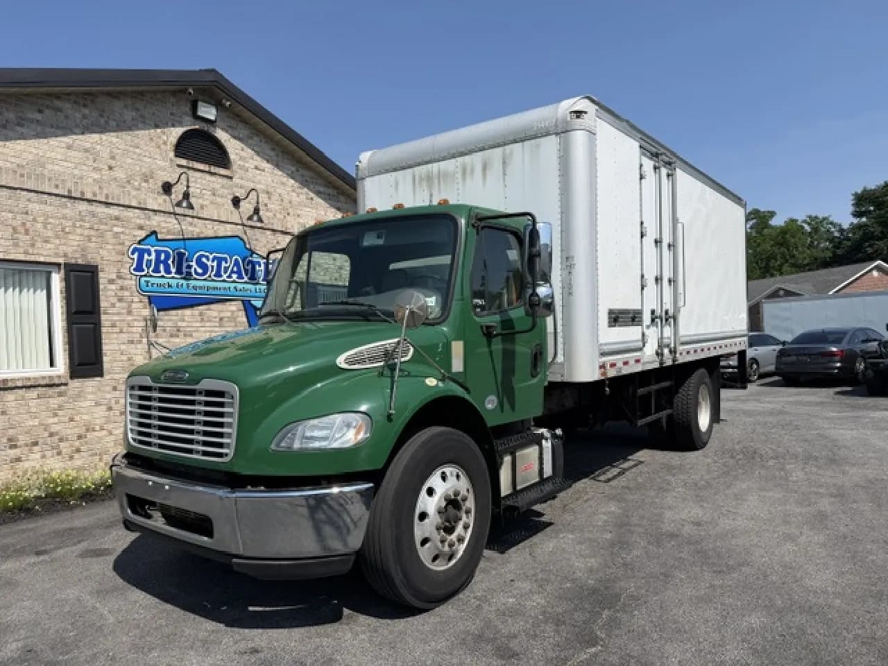 2019 Freightliner M2 - Box