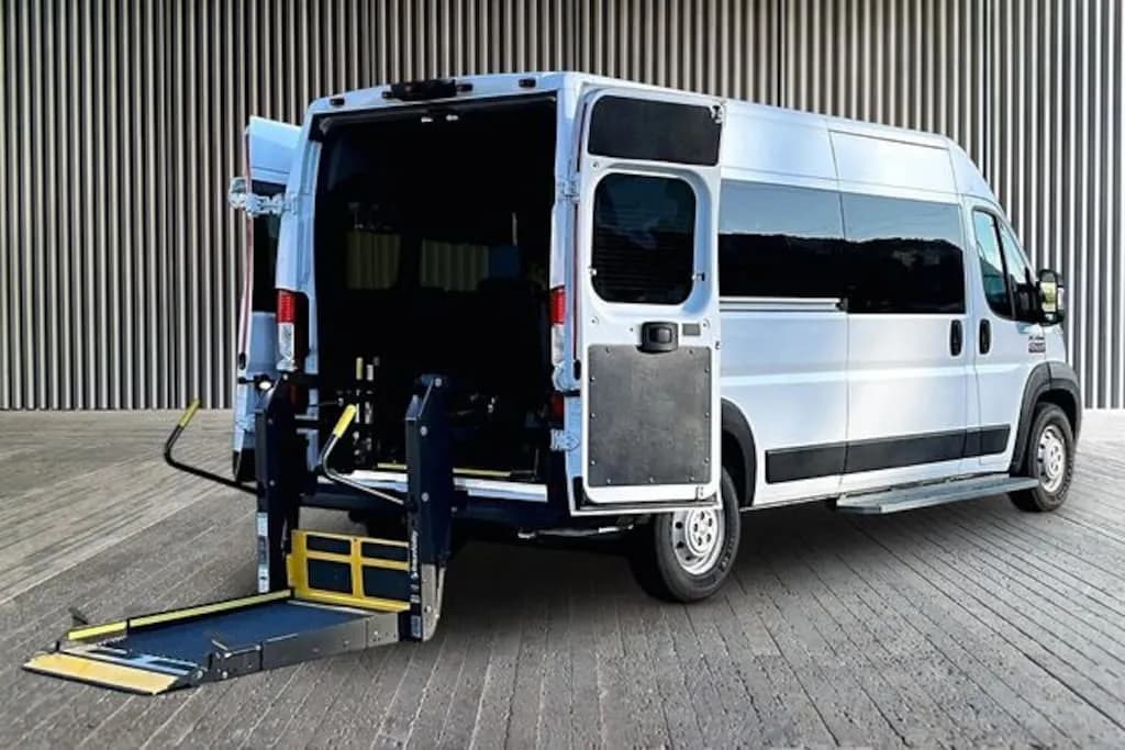 2020 Ram ProMaster - Vans