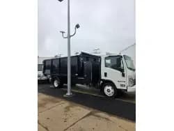 2025 Isuzu NRR