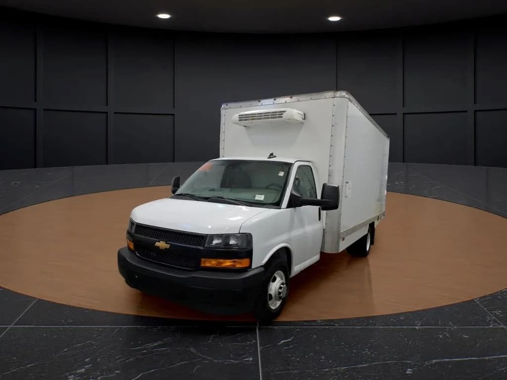 2024 Chevrolet Express 3500 - Refrigerated