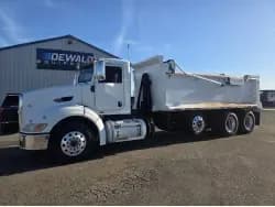 2011 Peterbilt 384 - Mixer