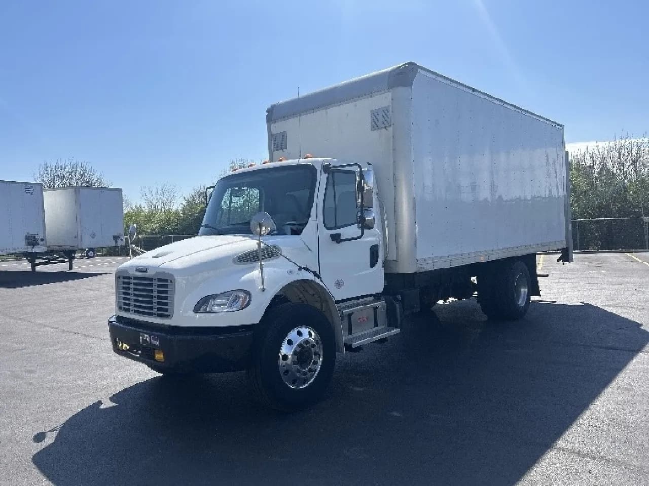 2021 Freightliner M2 - Box