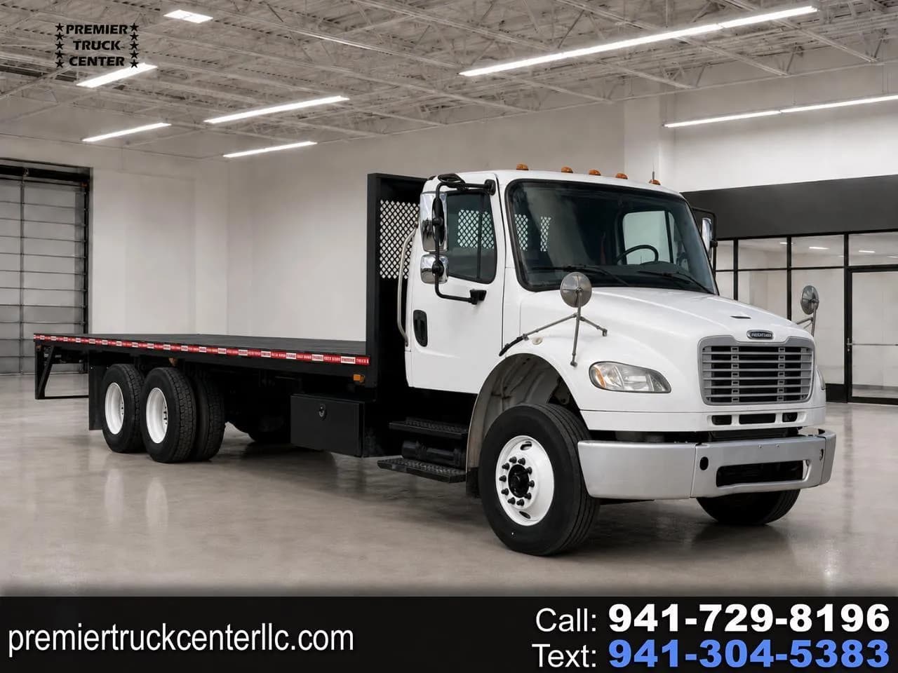 2016 Freightliner M2 106 - Flatbed