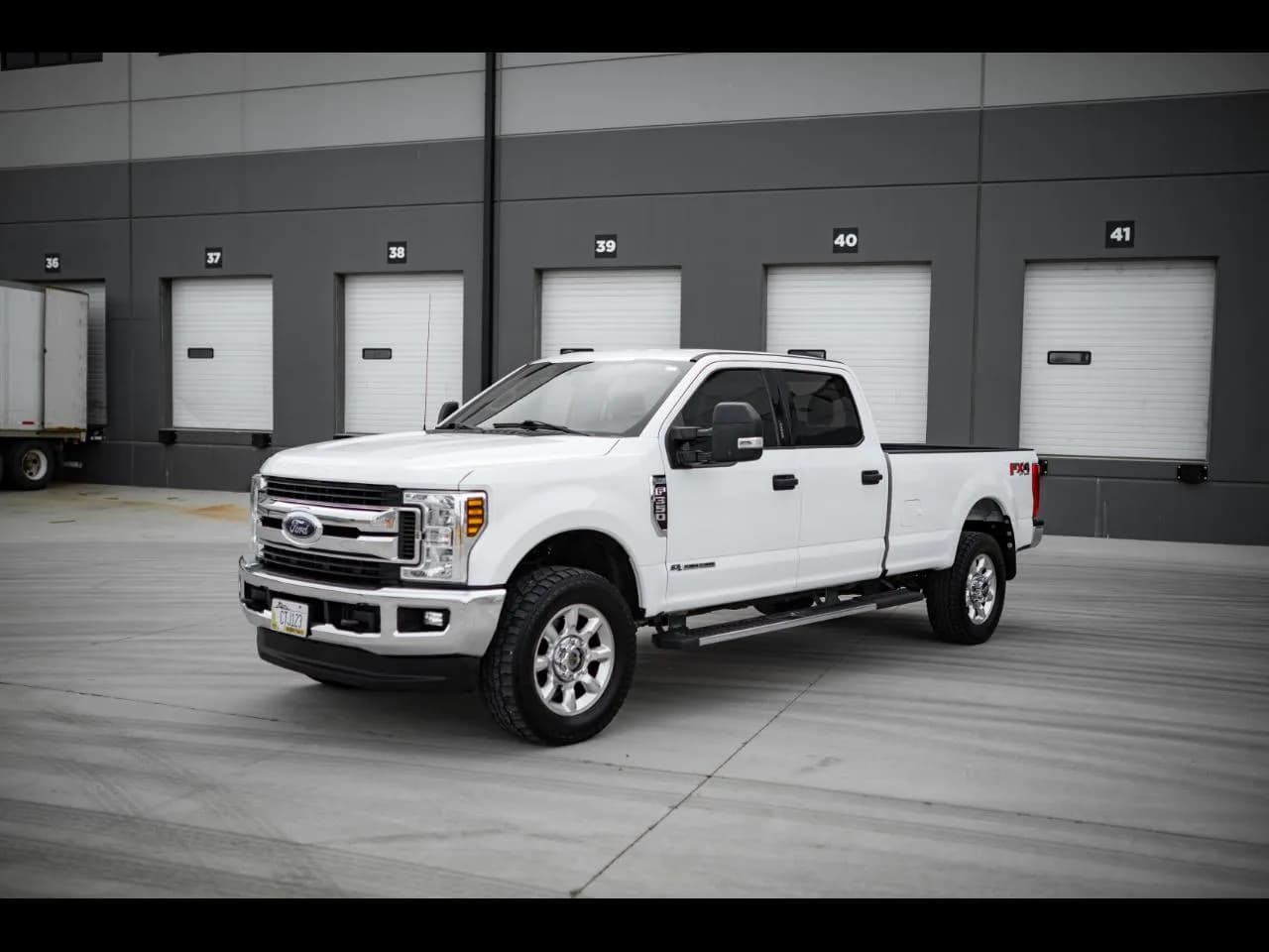 2019 Ford F-350 SD XLT Crew Cab Long Bed - Pickup