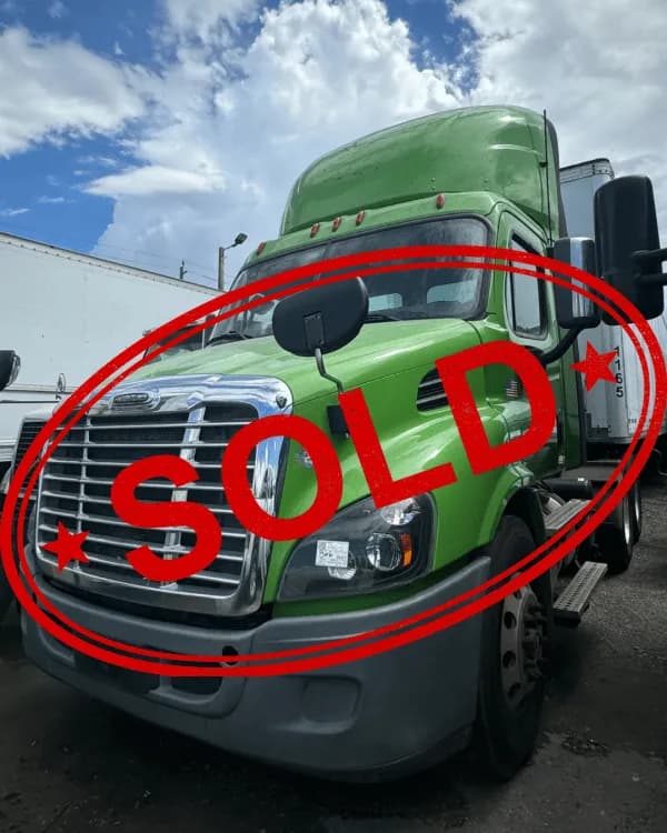 2018 Freightliner Daycab - Day Cab