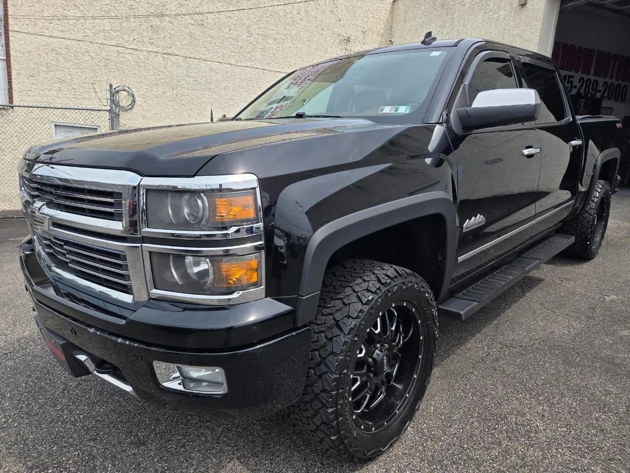 2014 Chevrolet Silverado 1500 High Country Pickup 4D 5 3/4 ft - Pickup