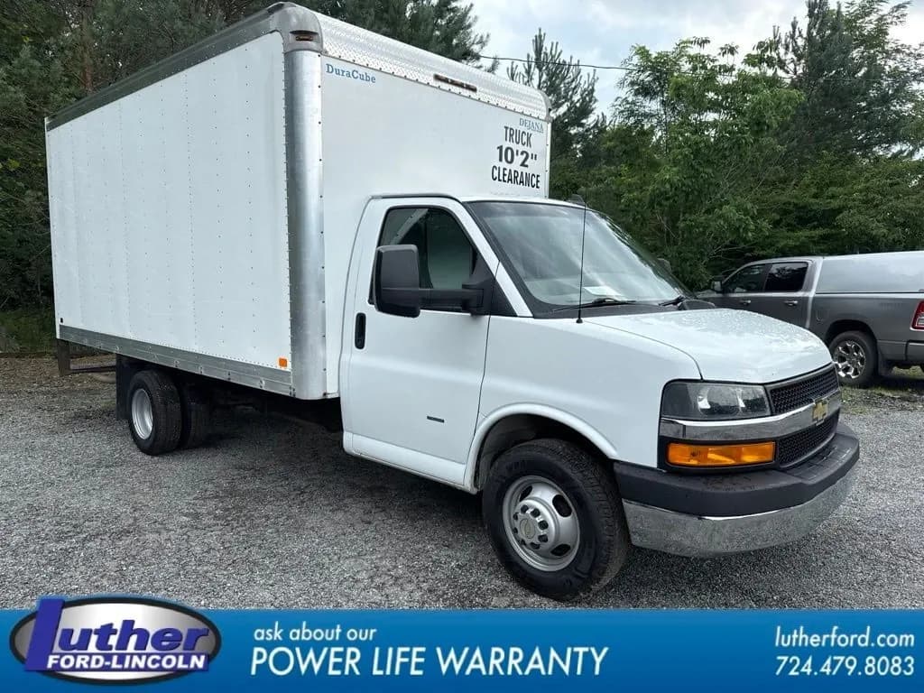 2022 Chevrolet Express 3500 - Pickup