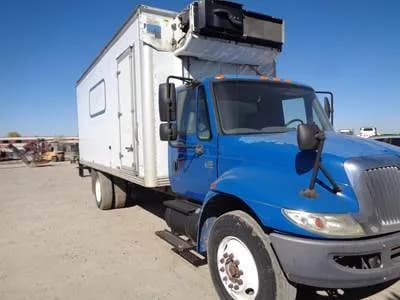 2007 International DuraStar 4300 - Refrigerated