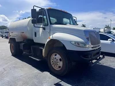 2017 International 4300 SBA - Landscape