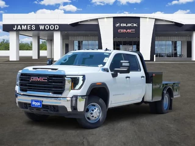 2026 GMC Sierra 3500 Crew Cab - Flatbed