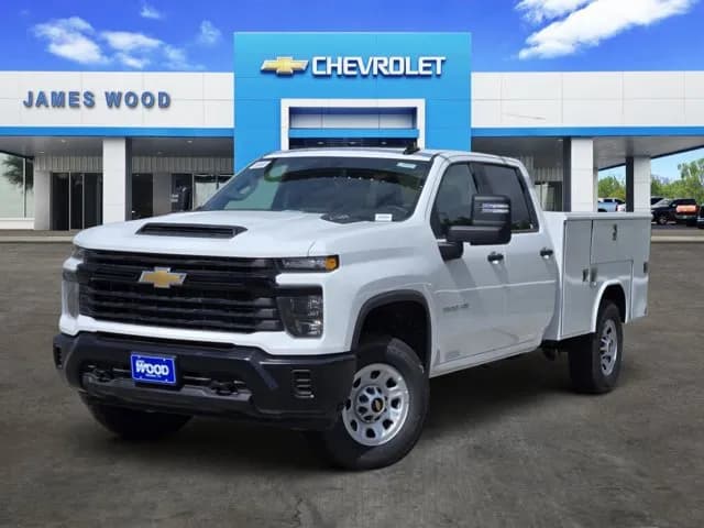 2026 Chevrolet Silverado 3500 Crew Cab - Service