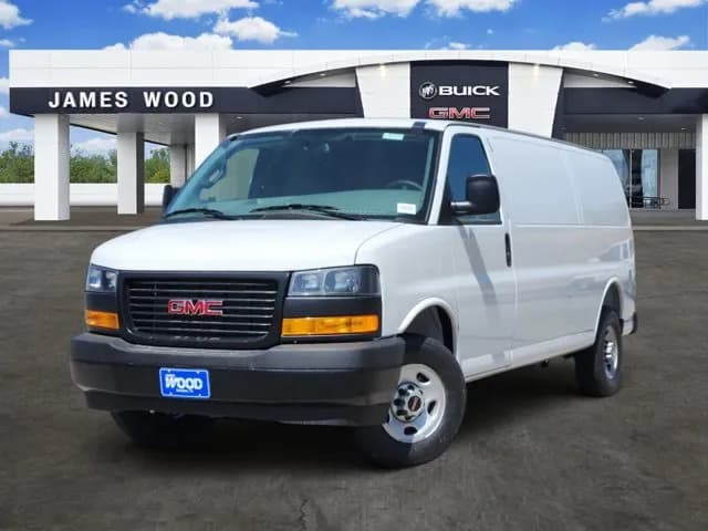 2026 GMC Savana 3500 - Vans