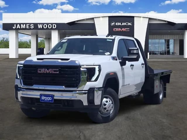 2026 GMC Sierra 3500 Crew Cab - Chassis