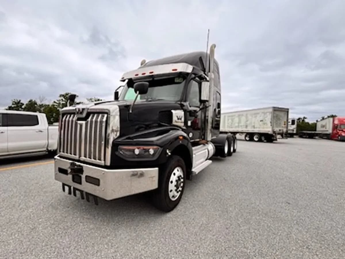 2022 Western Star 49x