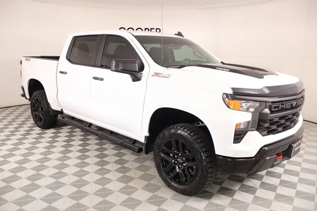 2025 Chevrolet Silverado 1500 - Pickup