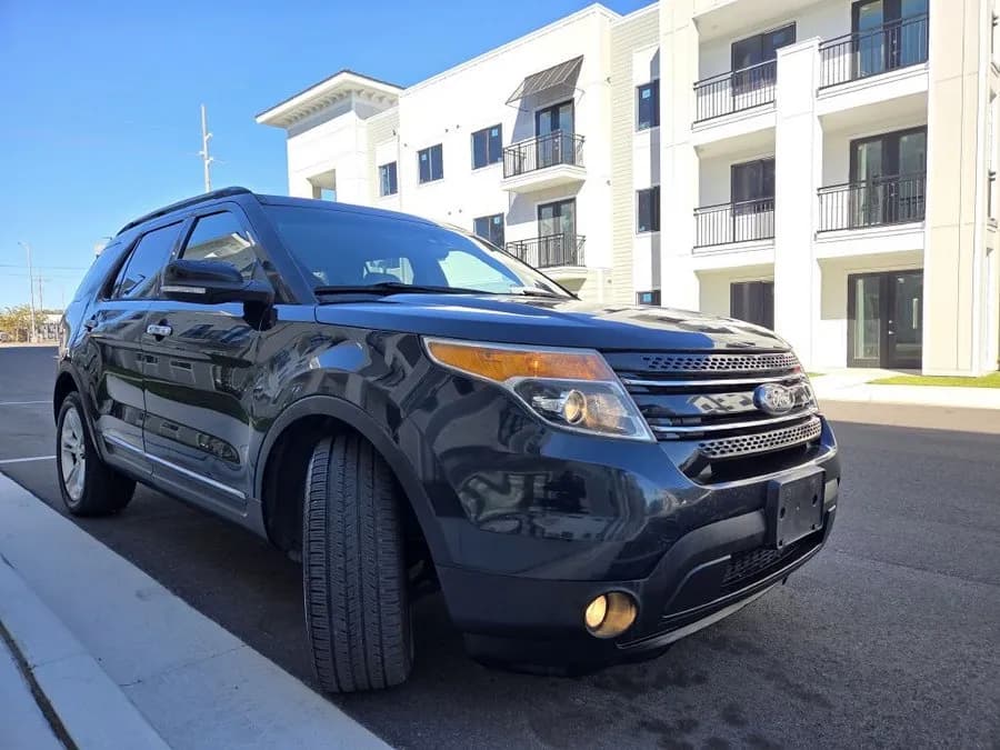 2014 FORD Explorer
