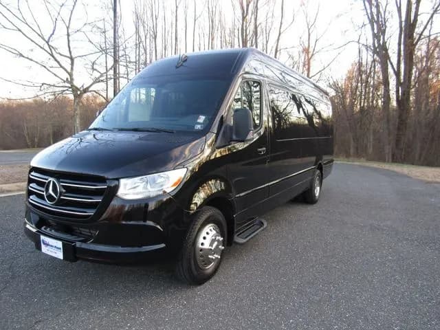 2025 Mercedes-Benz Sprinter 3500 XD - Vans