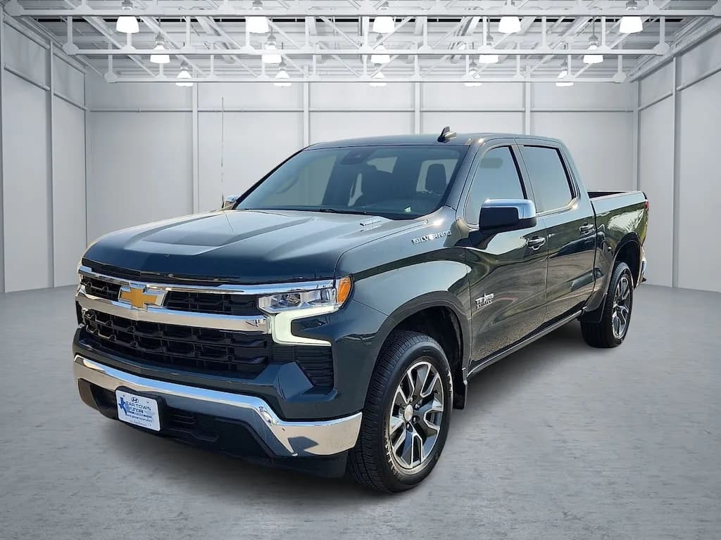 2025 Chevrolet Silverado 1500 - Box