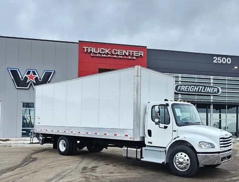 2026 Freightliner M2106 : - Vans