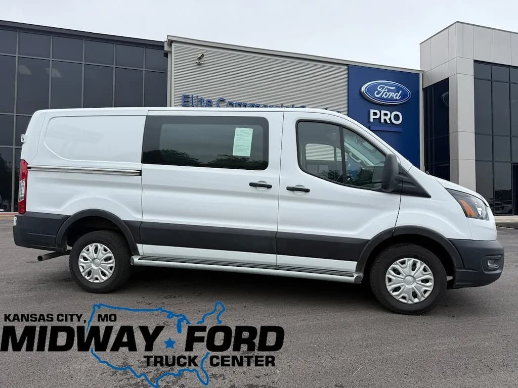 2024 Ford Transit-250 Cargo - Vans