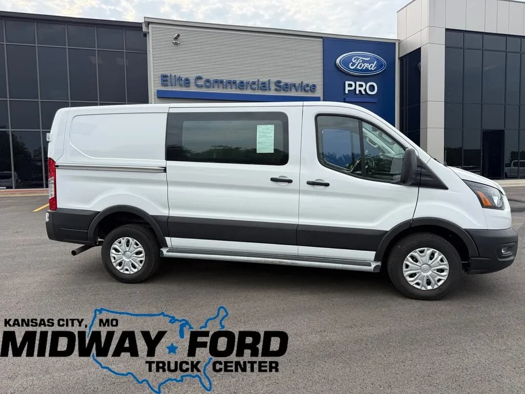 2024 Ford Transit-250 Cargo - Vans