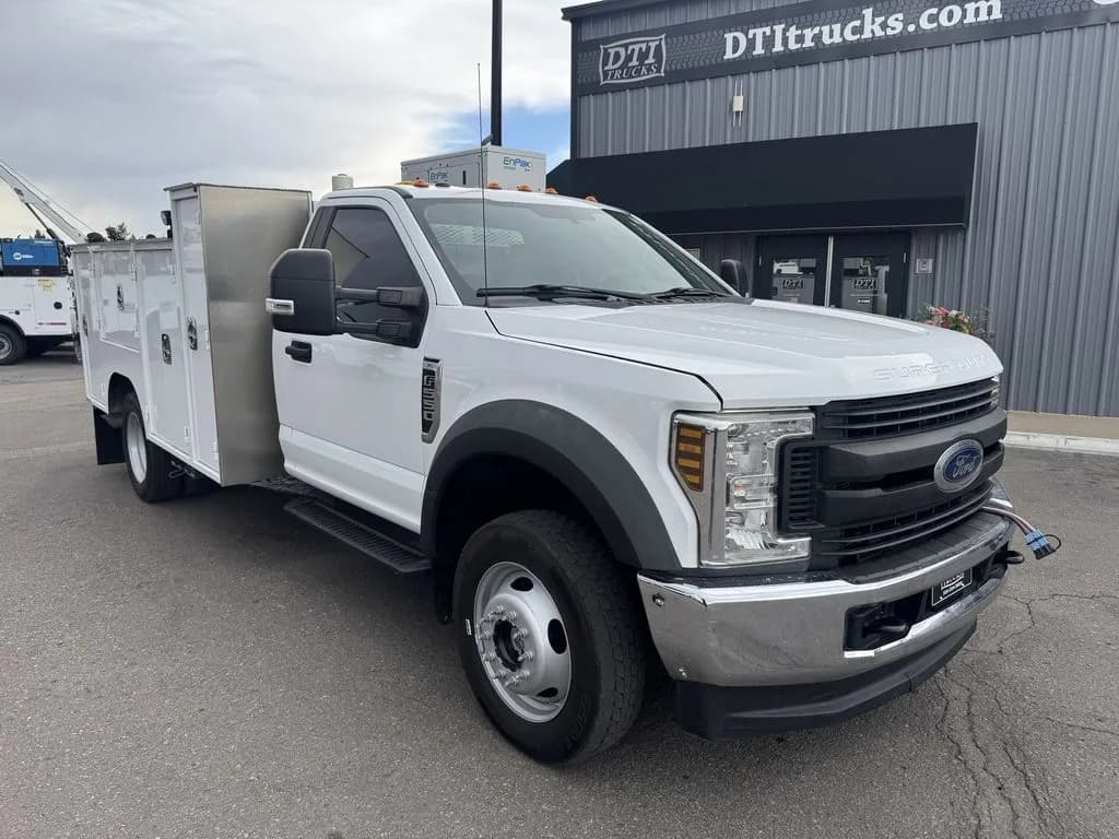 2018 Ford F550 - Service