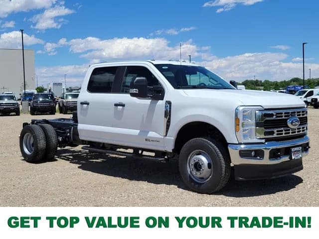 2026 Ford F-350 Crew Cab - Chassis