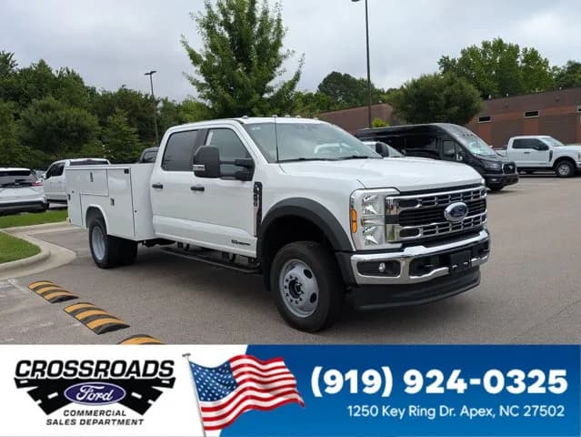 2026 Ford F-450 Crew Cab - Chassis