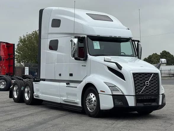 2024 Volvo VNL64T760 - Sleeper