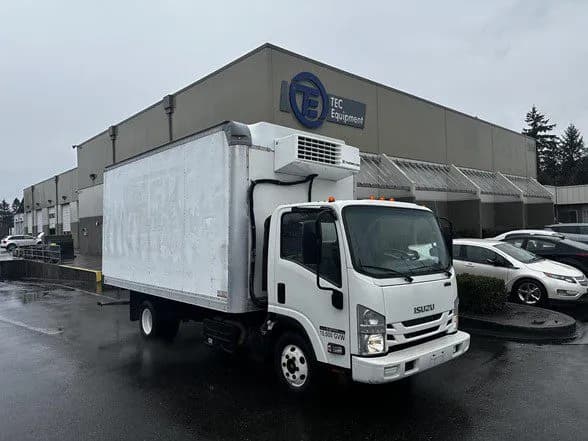 2018 Isuzu NPR HD - Refrigerated
