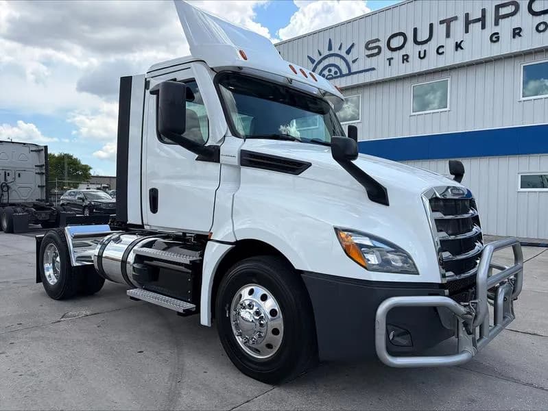 2021 Freightliner Cascadia