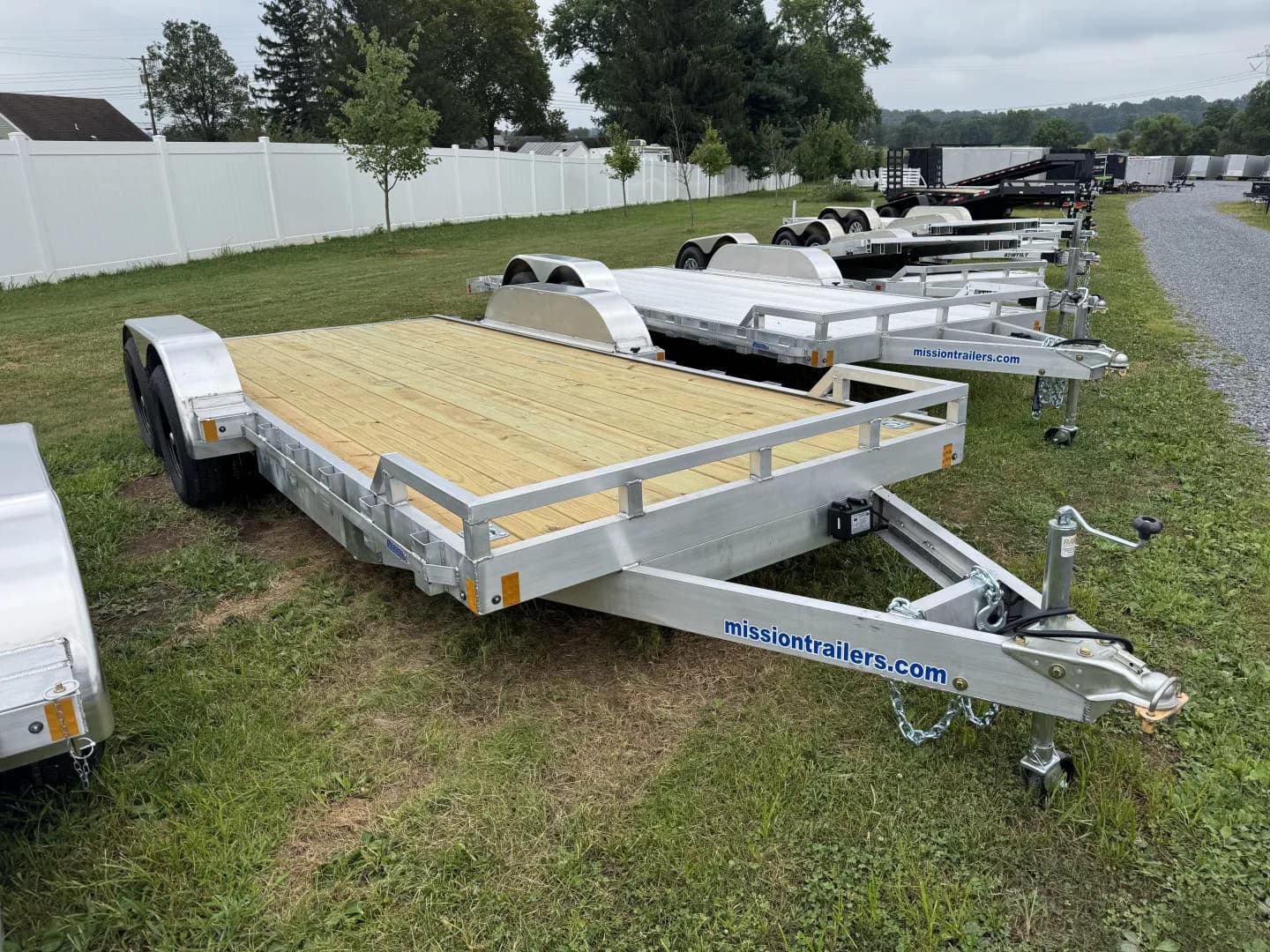 2026 Moch8x20w 2.0 10K Car - Car Hauler Trucks