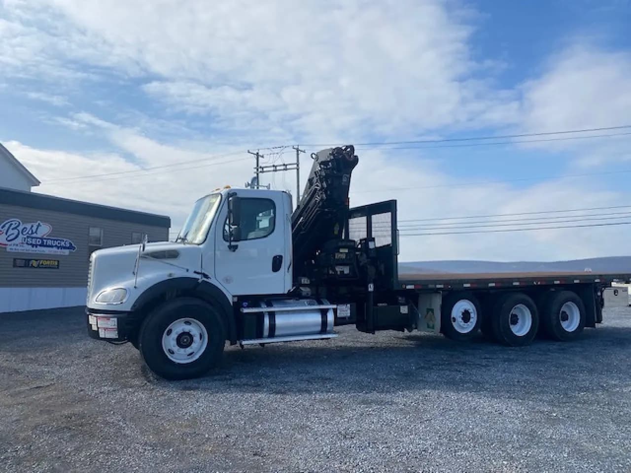2011 Freightliner M2-112 - Crane