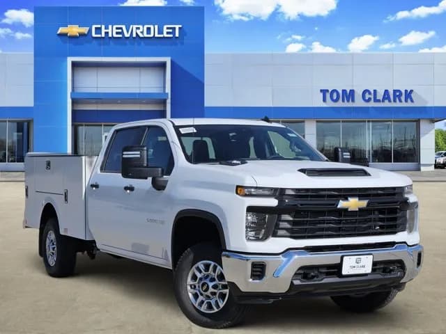 2026 Chevrolet Silverado 2500 Crew Cab - Chassis