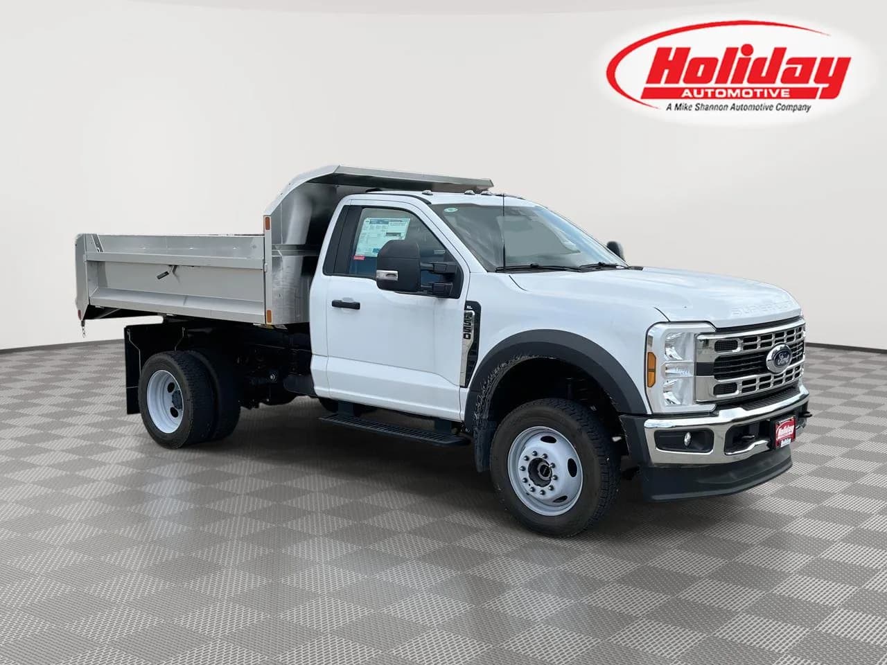 2025 Ford F-550 - Chassis