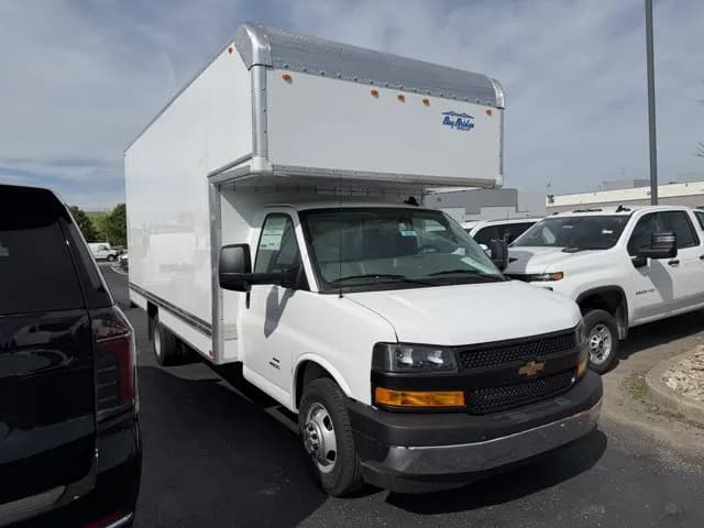 2026 Chevrolet Express 4500 - Box