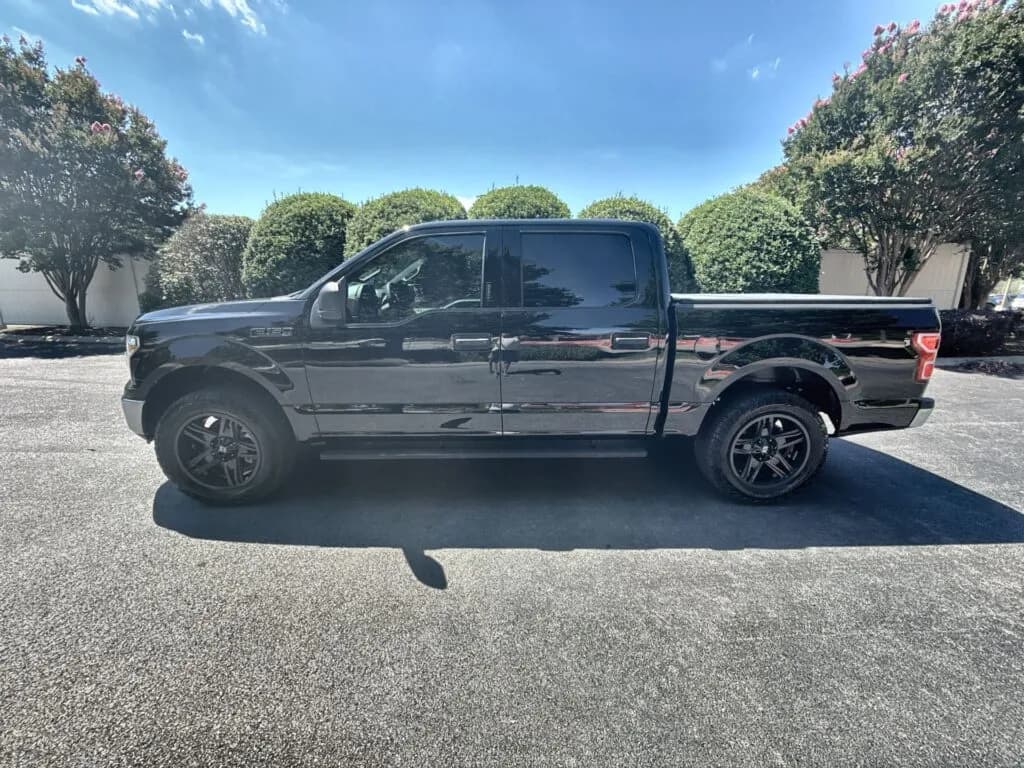 2020 Ford F-150 XLT - Pickup