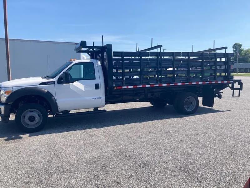 2011 Ford F450 - Chassis