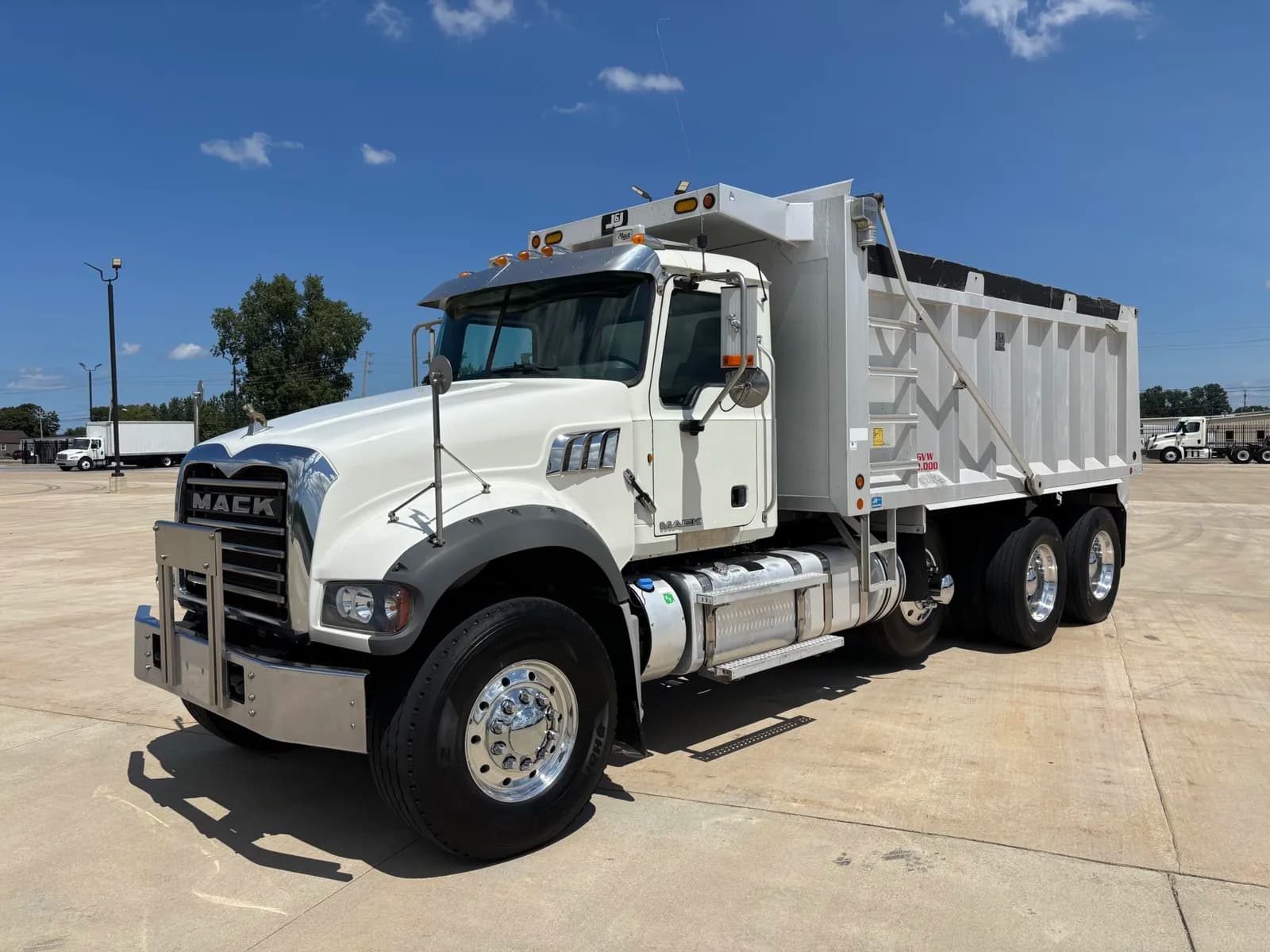 2013 Mack GU713 - Dump